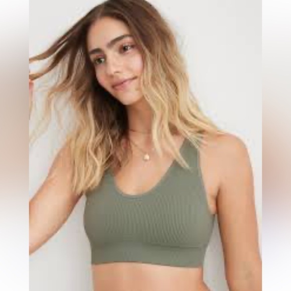 Aerie Sage Green Ribbed Seamless Padded Bralette Size Medium